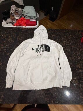 The North Face logo hoodie